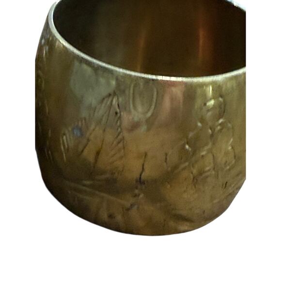 Vintage Etched Brass Napkin Rings Gold Floral Band Set of 8 India - Picture 2 of 8